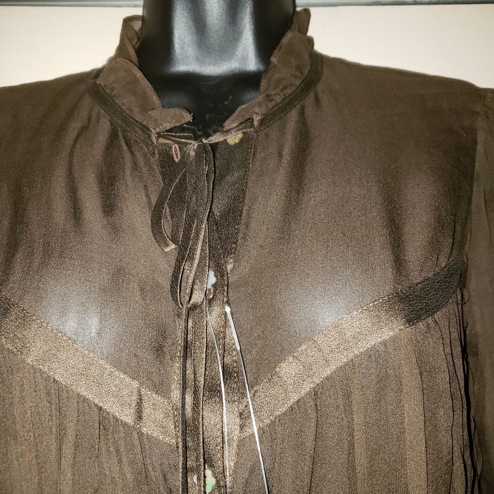 Top - Picture 3 of 6